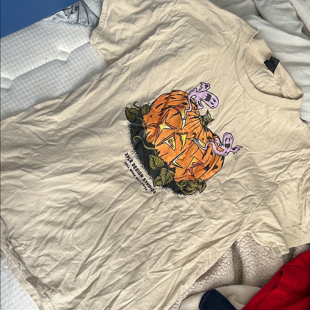Halloween Pumpkin XPLR Graphic Tee